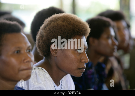 Frau, Porträt während eines Gottesdienstes, Madang, Papua-Neu-Guinea, Melanesien Stockfoto