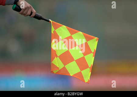 Fußball Linienrichter Fahne, Unterhaching, Bayern, Deutschland, Europa Stockfoto