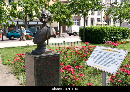 Denkmal für Zar Alexander II von Rußland im Kurpark in Bad Ems, Rheinland-Pfalz, Deutschland, Europa Stockfoto