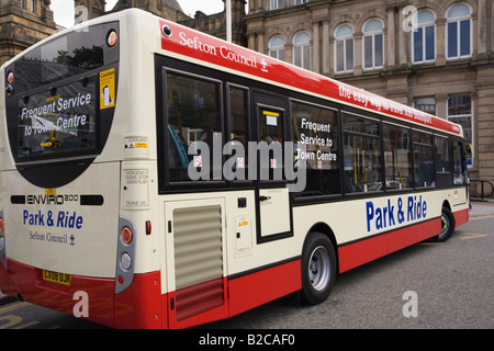 Southport Merseyside England UK Park &amp; Ride einzelne Doppeldecker-Bus in Stadtmitte Stockfoto