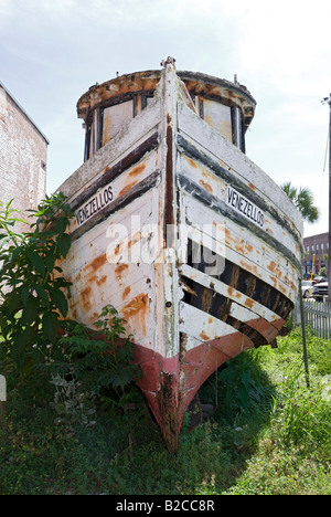 Original griechische Garnelen Boot Venezellos auf dem Display an Apalachicola, Florida Stockfoto