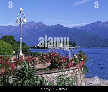 Isola Bella & Isola Pescatori aus Stresa Italien, Lombardei - Lago Maggiore Stockfoto