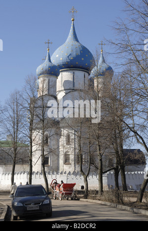 Rozhdestvenskiy Kathedrale, Susdal, Russland Stockfoto
