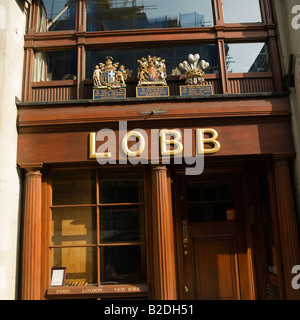 John Lobb Schuhe und Stiefelhersteller St. James London England UK Stockfoto