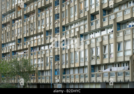 Robin Hood Gardens Rates Wohnsiedlung, Poplar, London Stockfoto