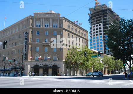 Downtown San Jose Kalifornien Ecke des Marktes und San Carlos Straßen vor der alten Sainte Claire Hotel Stockfoto