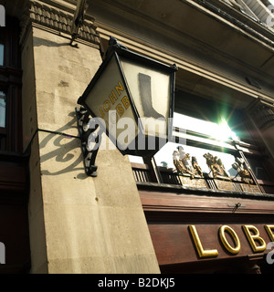 John Lobb Schuhe und Stiefelhersteller St. James London England UK Stockfoto