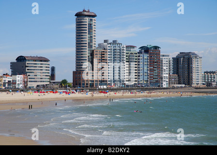 Blick vom Nollehoofd und Strand in Richtung Boulevard Evertsen Vlissingen Niederlande Stockfoto