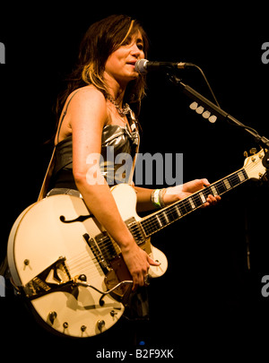 Kate KT Tunstall auf Summerisle Hauptbühne beim Weidenmanns Festival 2008 Stockfoto