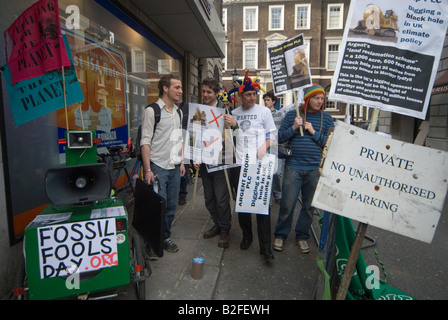 Kampagne gegen Climate Change Fossil Fools Day Protest in Büros von Argent, die laufen, Großbritanniens größte Tagebau Zeche Stockfoto