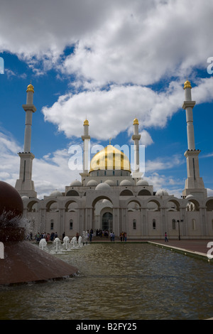 Moschee-Islam Zentrum von Astana-Hauptstadt von Kasachstan august 2007 Stockfoto