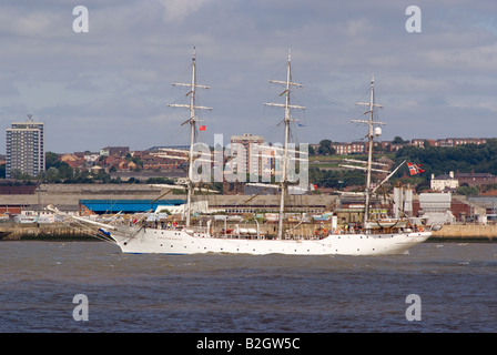 Das norwegische groß Schiff Christian Radich verlassen den Fluss Mersey in Liverpool zu Beginn der TheTall Schiffe Race England 2008 Stockfoto