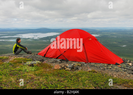 Wanderer-Abenteuer Urlaub outdoor camp Berg Dundret Gaellivare Schweden Lappland Sicht Stora Sjoefallet Nationalpark Np Zelt Stockfoto