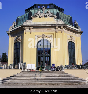 Geographie / Reisen, Österreich, Wien, Burgen, Schloss Schönbrunn, des Kaisers Pavillion, Zoo, Außenansicht, Garten, Park, Archite Stockfoto