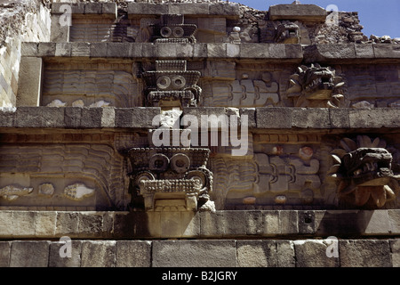 Geographie/Reisen, Mexiko, Teotihuacan, Azteken - Stadt, Tempel des Quetzalcoatl eine Tlacoc, Detail: Köpfe, Außenansicht, Additional-Rights - Clearance-Info - Not-Available Stockfoto