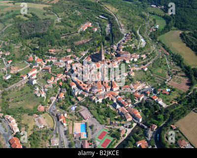 Aerial Shooting von dem Dorf von Belmont-Sur-Rance - Frankreich Stockfoto