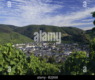 Geographie/Reisen, Deutschland, Rheinland-Pfalz, Bernkastel Kues, Blick auf die Stadt/Stadtansichten, Additional-Rights - Clearance-Info - Not-Available Stockfoto