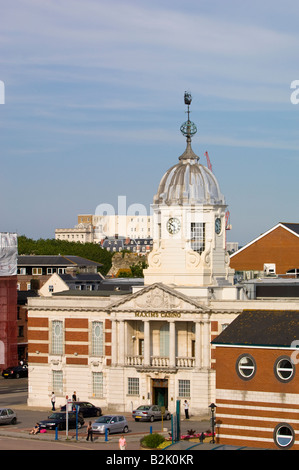 Architektur im Hafen von Southampton, Vereinigtes Königreich Stockfoto