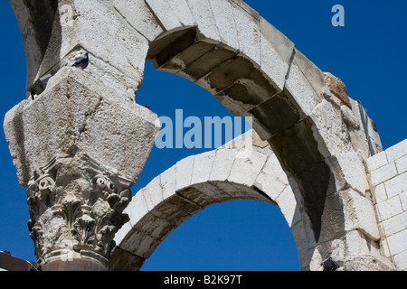 Westtor des römischen Tempels des Jupiter außerhalb Umayyad Moschee in Damaskus Syrien Stockfoto