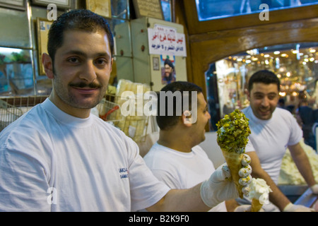 Bekdach eine Eisdiele in der Hamidiyya Souk in Damaskus Syrien Stockfoto