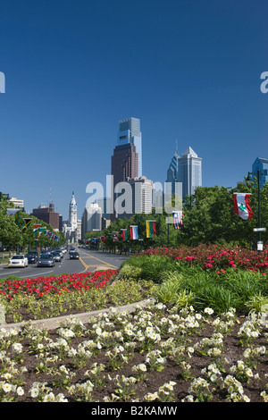 2013 HISTORISCHE BEN FRANKLIN PARKWAY SKYLINE PHILADELPHIA PENNSYLVANIA USA Stockfoto