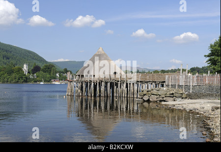 Crannog in Croft Na Caber am östlichen Ende des Loch Tay in der Nähe von Kenmore Perthshire Stockfoto