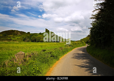 13. Jahrhundert Dunhill Burg fiel die Oliver Cromwell im 17. Jahrhundert, in der Nähe von Annestown in der Copper Coast Geopark, Grafschaft Waterford, Irland Stockfoto