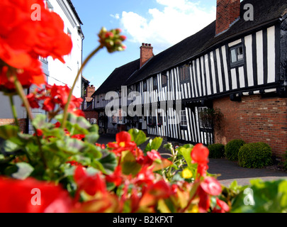 Außen Holz gerahmt Gebäude in Malt Mill Lane Alcester Warwickshire U K Stockfoto