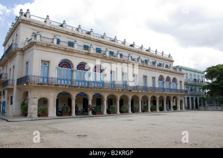 Hotel Santa Isabel, Plaza de Armas, Havanna, Kuba Stockfoto