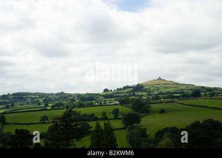 Devonshire Landschaft mit Brentor in der Ferne Stockfoto