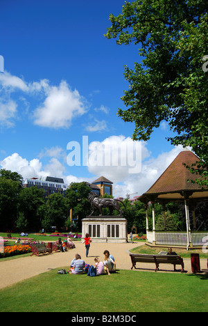 Gärten mit Musikpavillon, Forbury Gärten, lesen, Berkshire, England, Vereinigtes Königreich Stockfoto