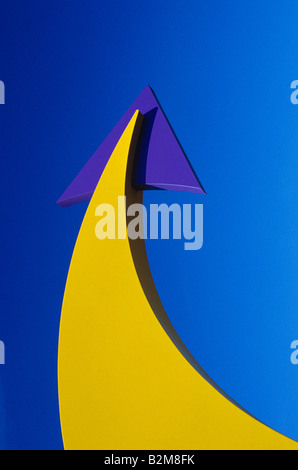 Gelb und lila Pfeil nach oben Innenstadt Parkplatz Seattle Washington State USA Stockfoto