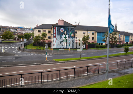 Tod von Unschuld Wandbild, zum Gedenken an den Tod von Annette McGavigan, durch die Bogside Artists, Bogside, Derry, Nordirland Stockfoto