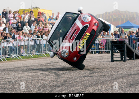 Russ Swift Mini Display Team Durchführung ihrer Stunts in Arbroath Strandpromenade Spektakel in Victoria Park Scotland UK Stockfoto