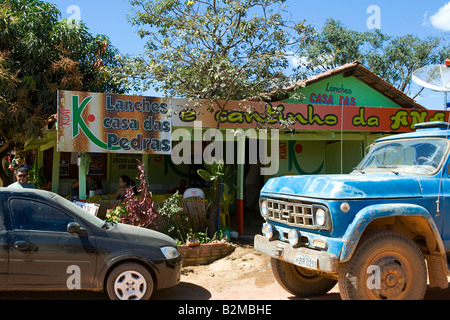 Lokalen Bar, Povoado de São Jorge, Goiás, Brasilien, Südamerika Stockfoto