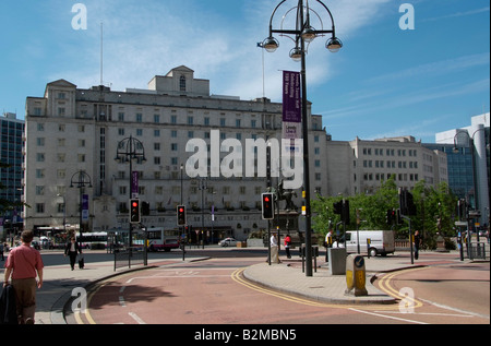 City Square und das Queens Hotel und Bahnhof über Stockfoto