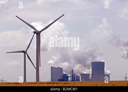 Niederaußem Kohle-Kraftwerk, Grevenbroich, Nordrhein-Westfalen, Deutschland. Stockfoto