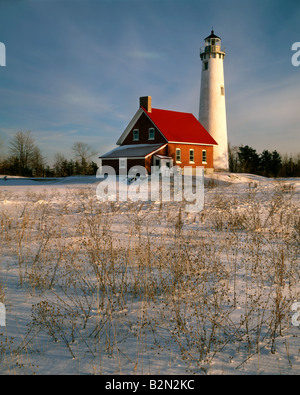 Leuchtturm Am Tawas Point Lake Huron, Michigan USA durch Willard Clay/Dembinsky Foto Assoc Stockfoto