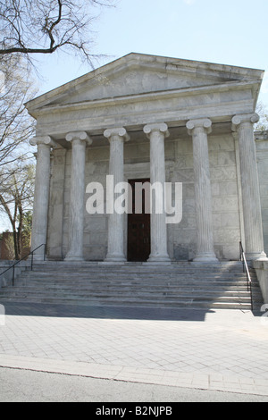 Weiße glatte Marmorstein Whig Hall an der Princeton University. Stockfoto