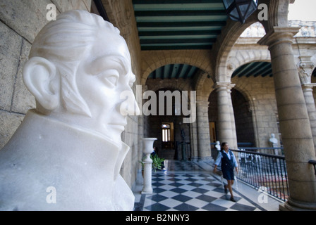 Büste von Simon Bolivar im Museo De La Ciudad Palacio de Los Capitanes Generales La Habana Vieja Havanna Kuba Stockfoto