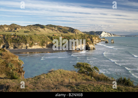 Tongaporutu Fluss drei Schwestern und weißen Klippen Taranaki Nordinsel Neuseeland Stockfoto