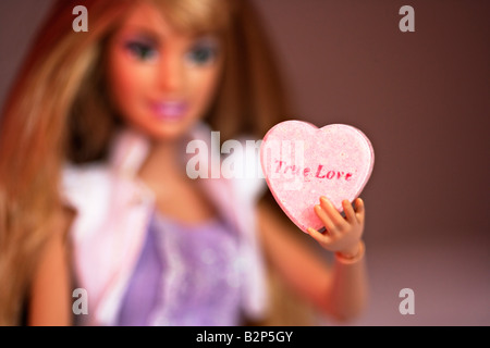 Barbie Doll Serie. Barbie, die wahre Liebe findet Stockfoto