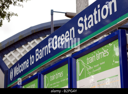 Willkommen bei Barnt Green Station anmelden, Worcestershire, England, UK Stockfoto