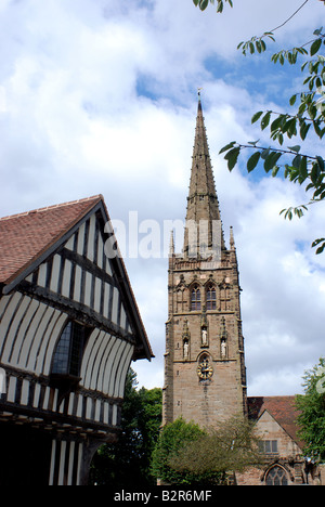 St. Nikolaus-Kirche und Sarazenen Kopf, Kings Norton, West Midlands, England, UK Stockfoto