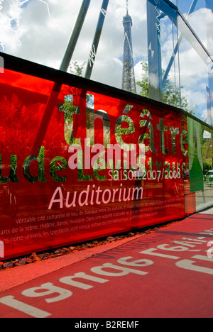 Frankreich Paris Eiffelturm vom Quai branly Museum Stockfoto