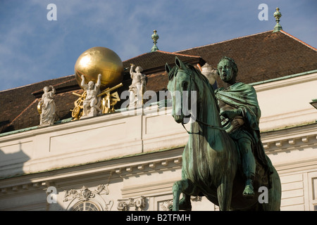 Reiterdenkmal Kaiser Josef II. vor der Österreichischen Nationalbibliothek, Josefsplatz, Alte Hofburg, Wien, Österreich Stockfoto