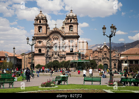 Compania Jesuiten-Kirche auf der Plaza de Armas in der Stadt Cusco, Peru. Stockfoto