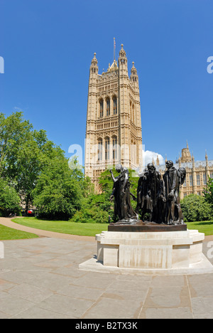 Rodins Bürger von Calais, Victoria Tower Gardens, Palace of Westminster Stockfoto