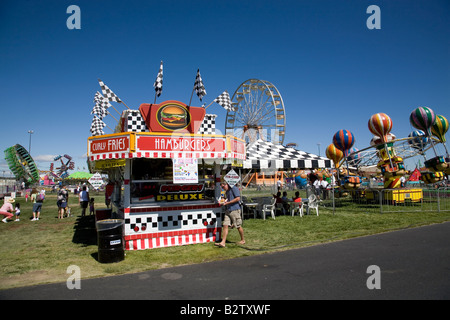 Ein Blick auf die in der Mitte und Karneval im Deschutes County Fair in Redmond Oregon Stockfoto