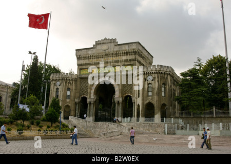 Abitur in Istanbul in der Türkei, Blick vom Beyazit-Platz. Stockfoto